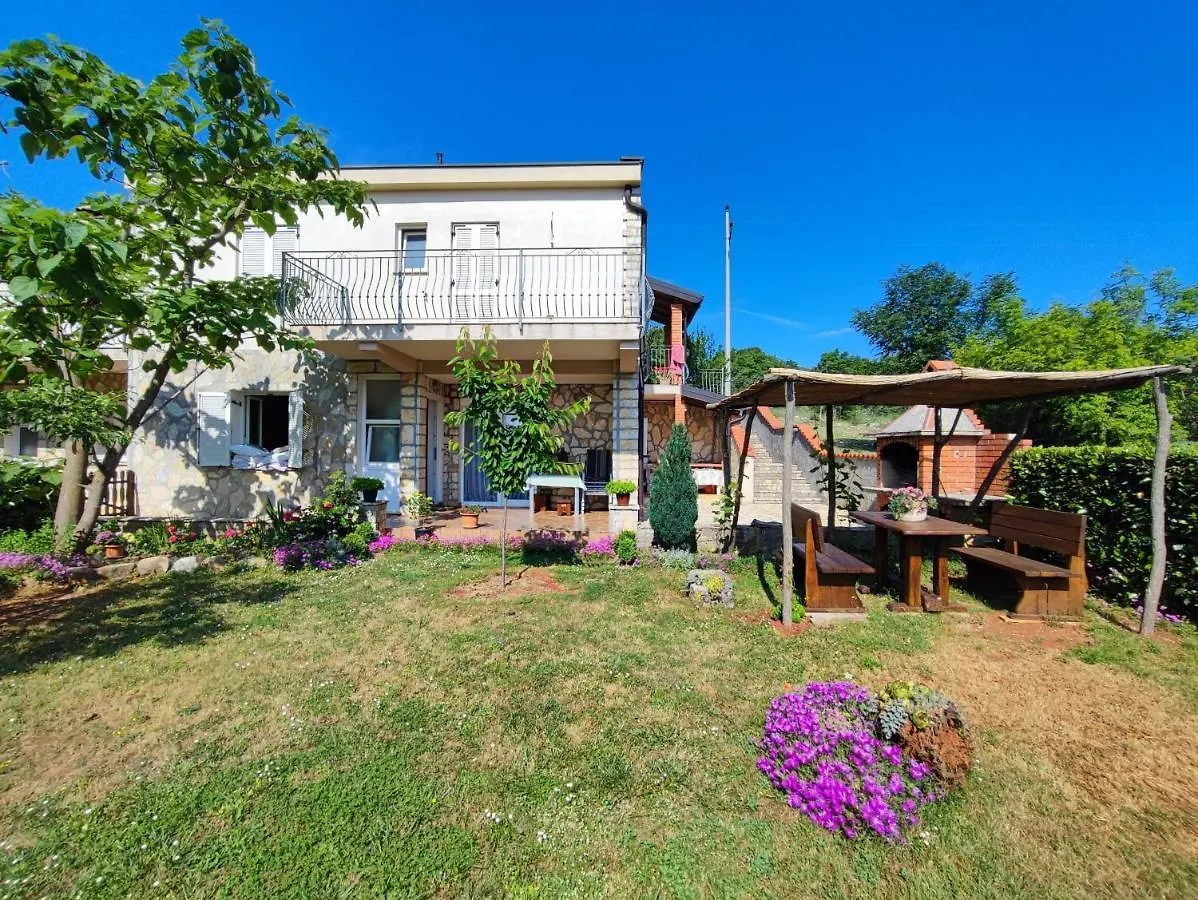 Sem Apartment Tar-Vabriga